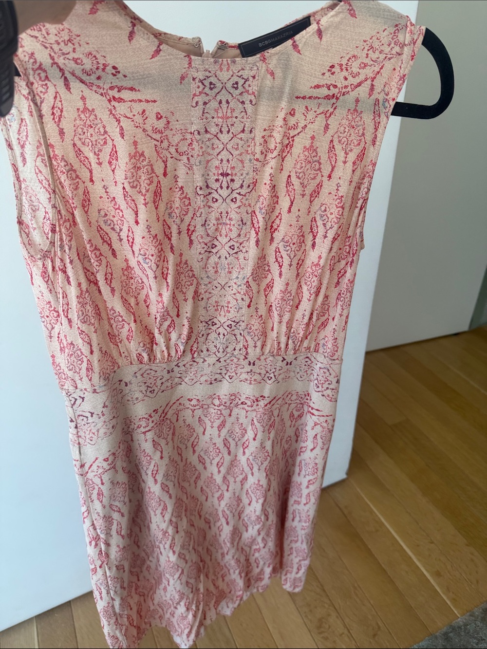 BCBGMaxAzria Cream and Pink Printed Sleeveless Dress